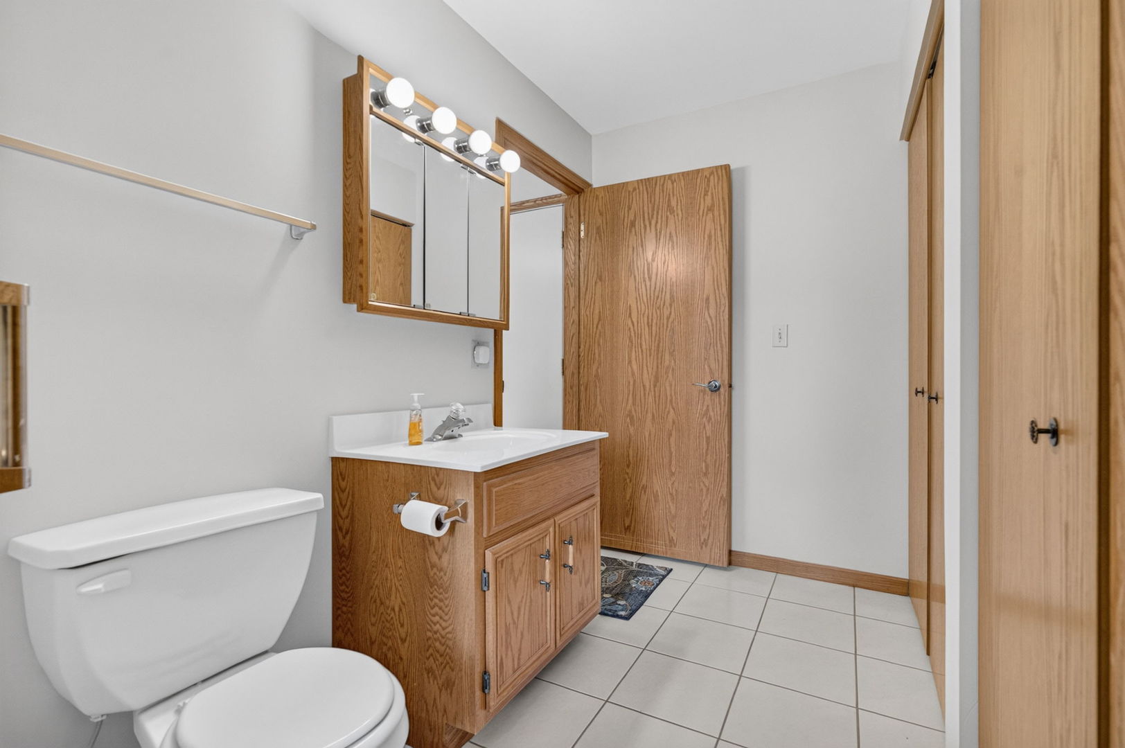 826 S Edgewater Drive Property Photo 30