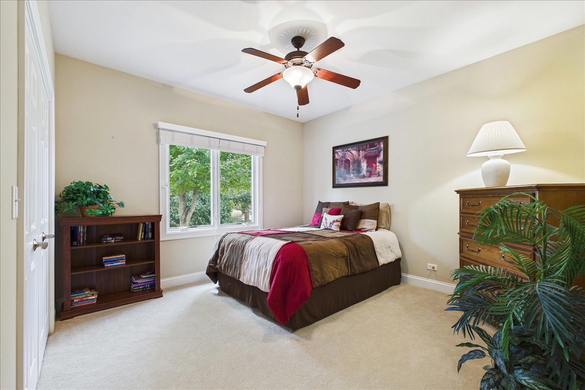 24913 Thornberry Drive Property Photo 27