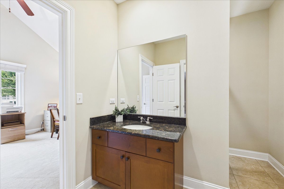 24913 Thornberry Drive Property Photo 29