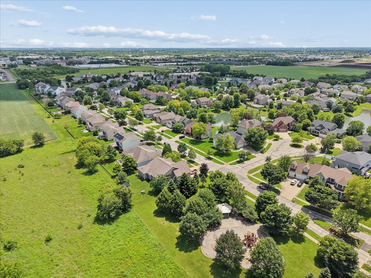 24913 Thornberry Drive Property Photo 47