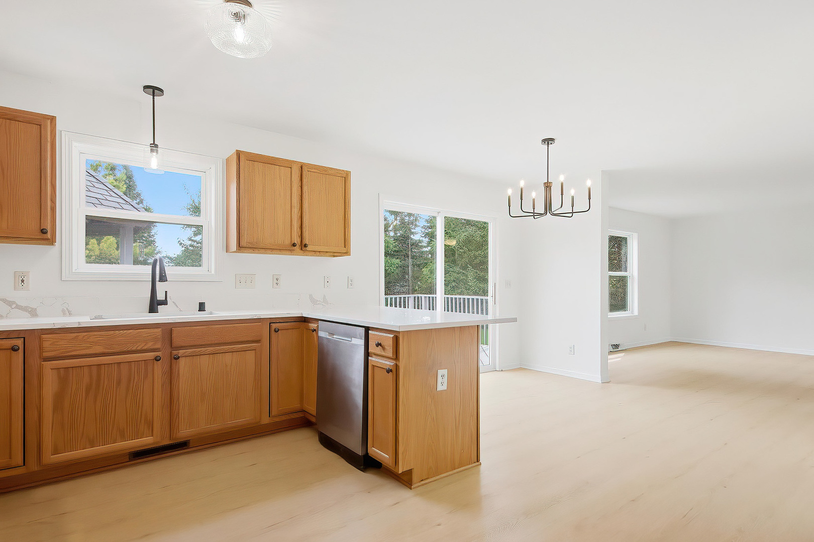 4025 Stormy Drive Property Photo 12