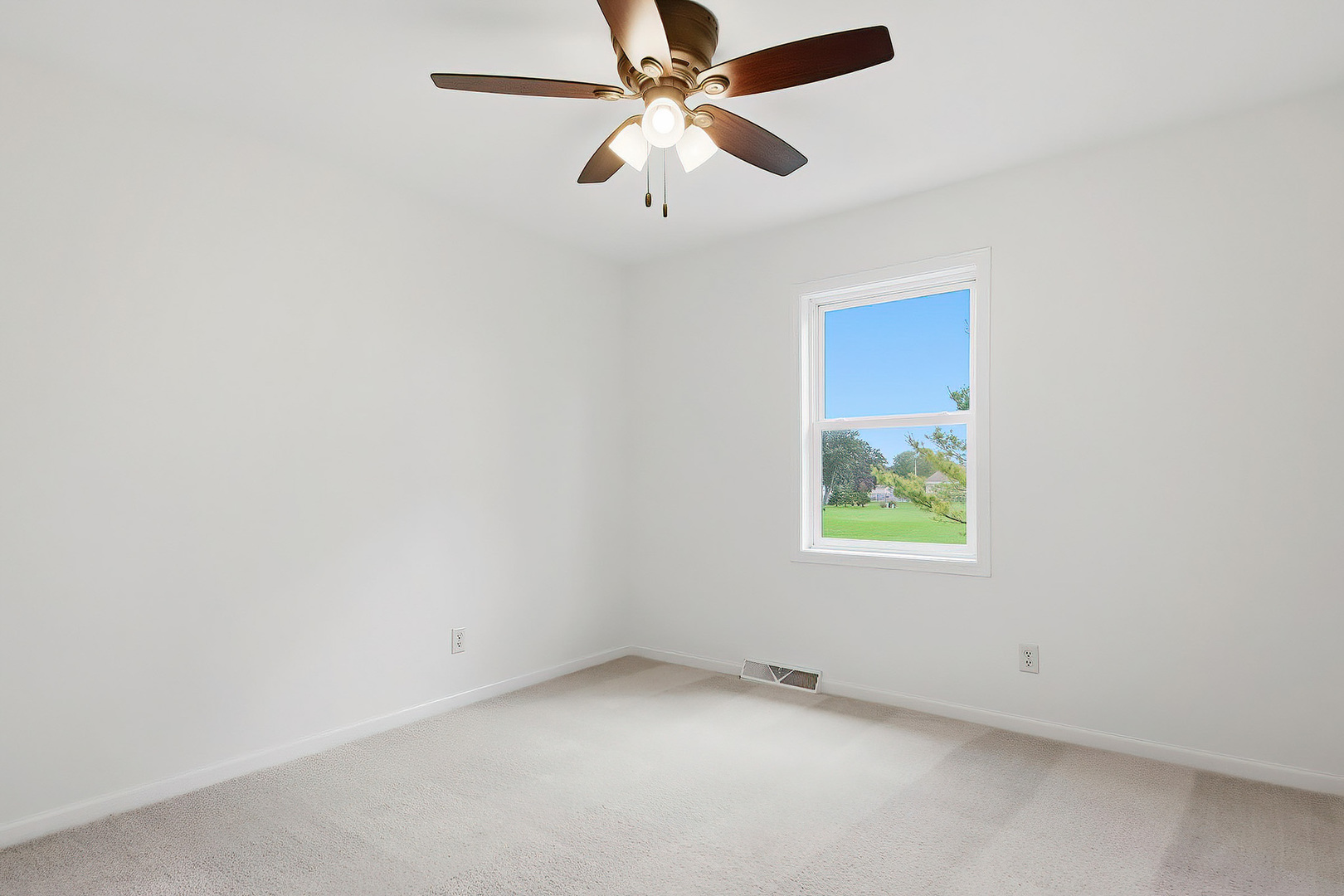 4025 Stormy Drive Property Photo 25