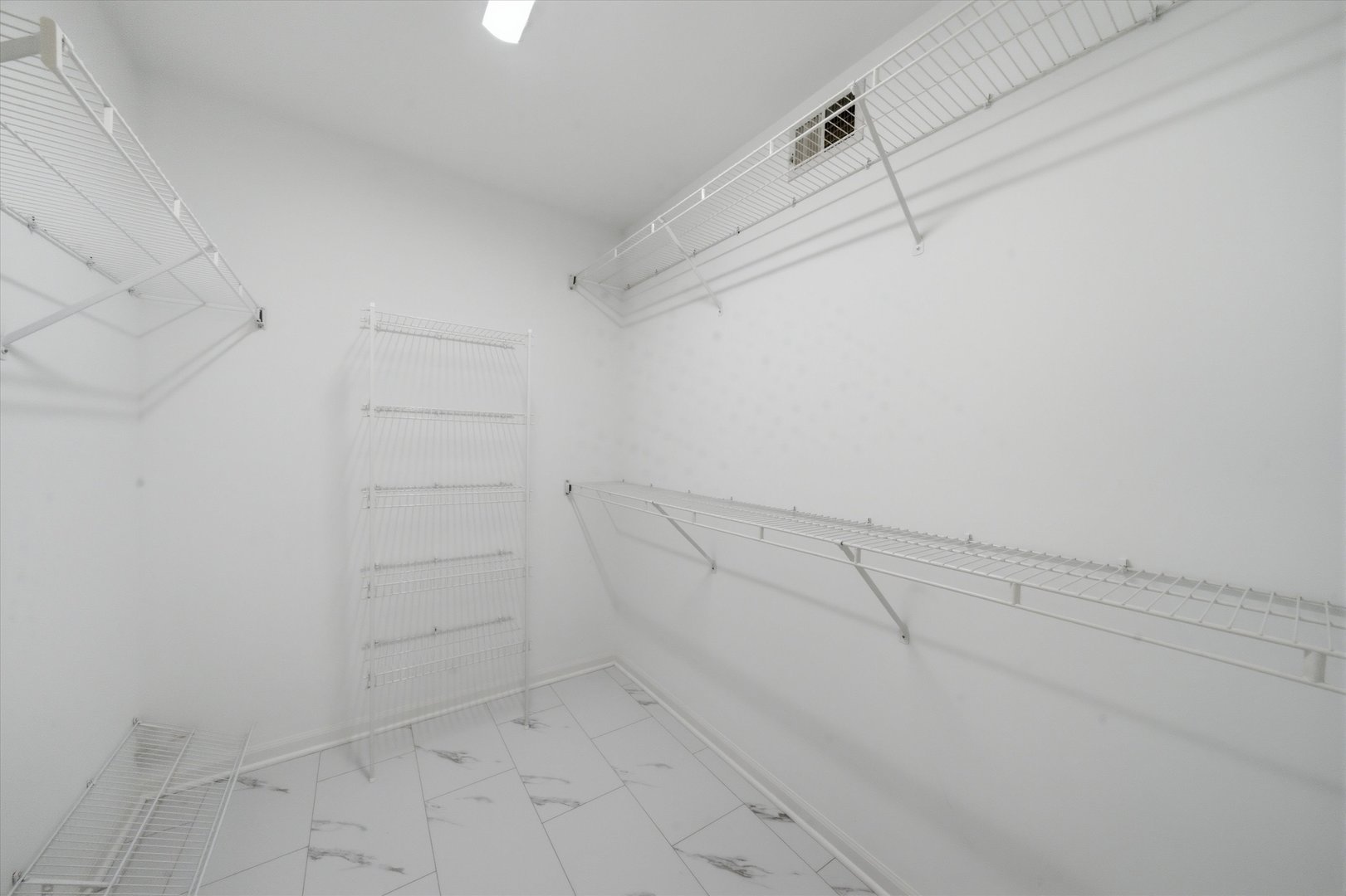259 Pembrook Lane Property Photo 26