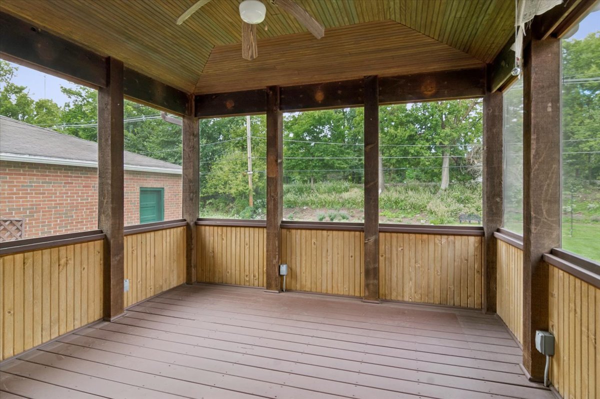 138 Park Avenue Property Photo 21