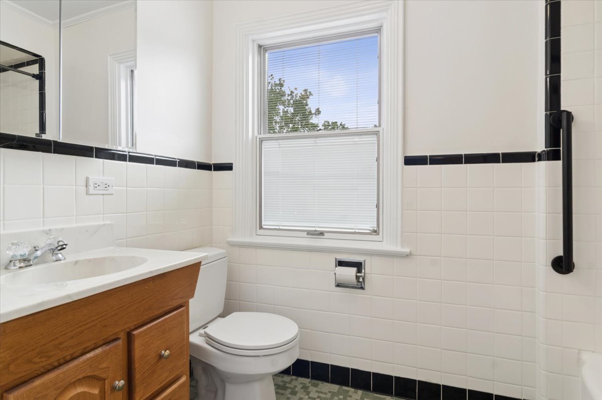138 Park Avenue Property Photo 29