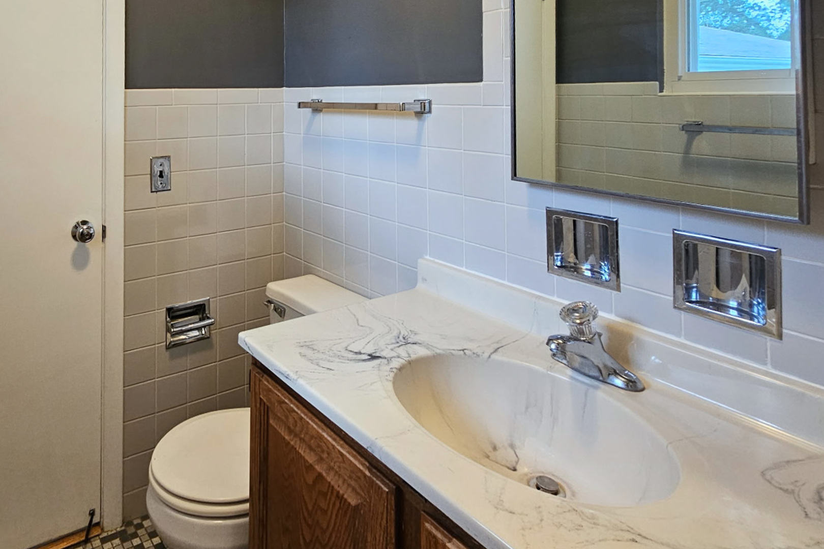 700 Elderberry Lane Property Photo 14