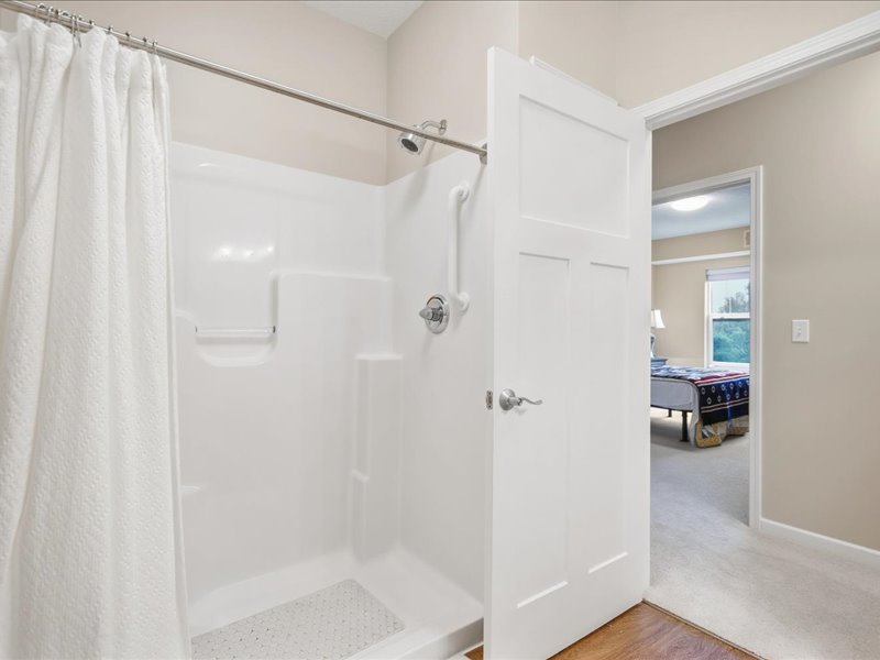 2592 Middle Road 217 Property Photo 12