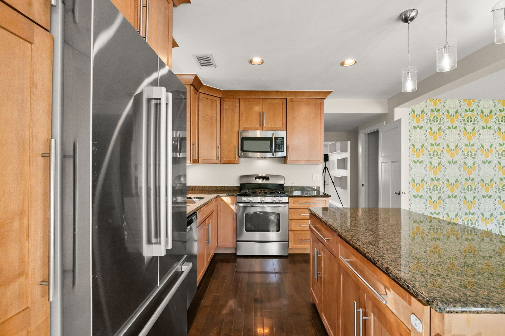 1527 Elmwood Avenue Property Photo 10