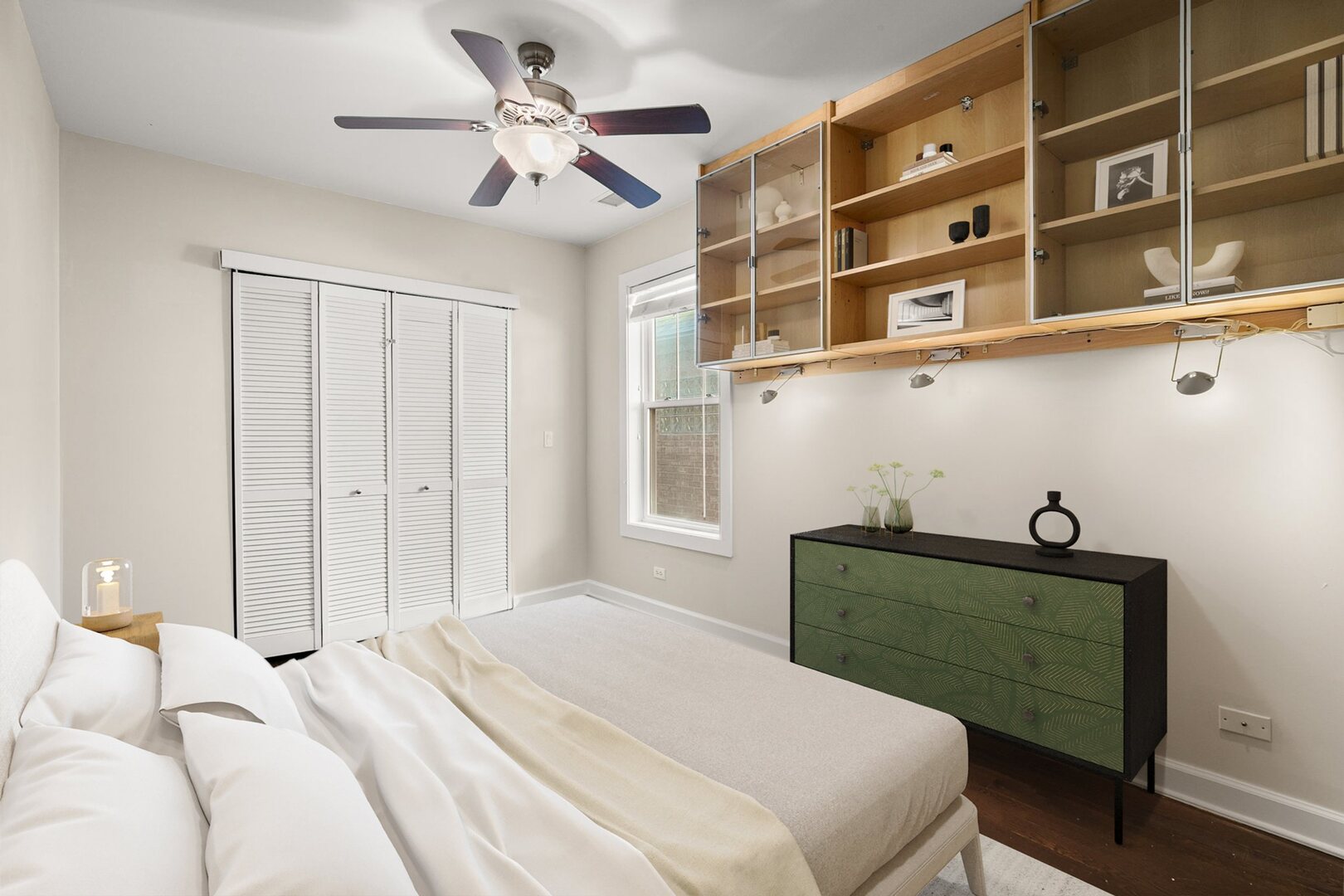 1527 Elmwood Avenue Property Photo 12