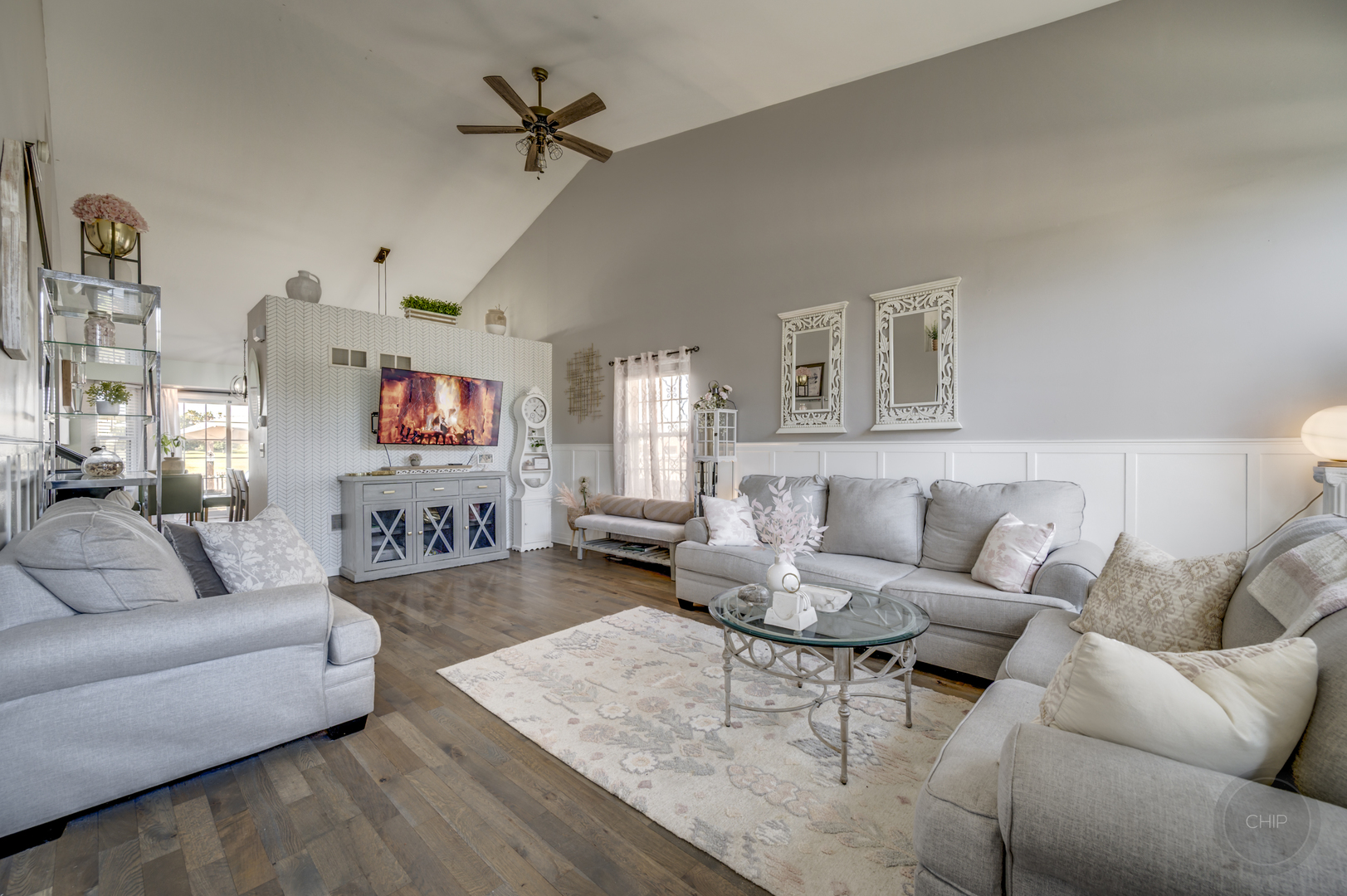 2107 Ashbrook Court Property Photo 6