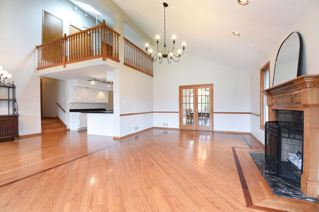 6928 154th Place Property Photo 8