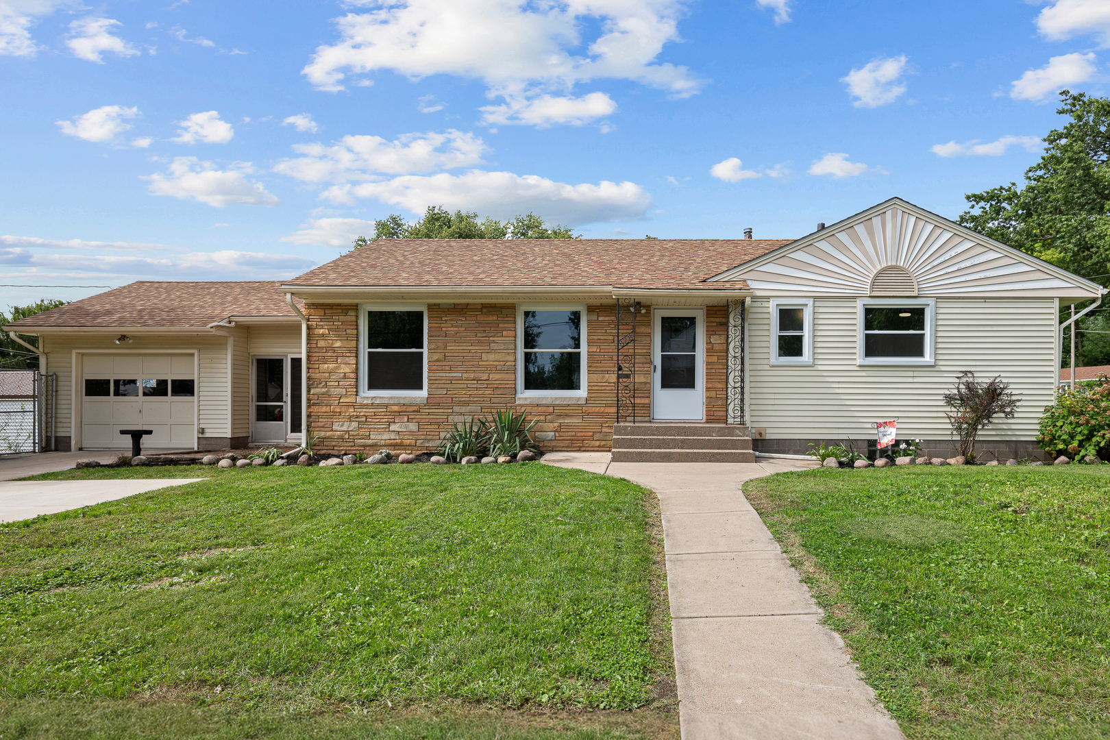 828 10th Street Property Photo 1