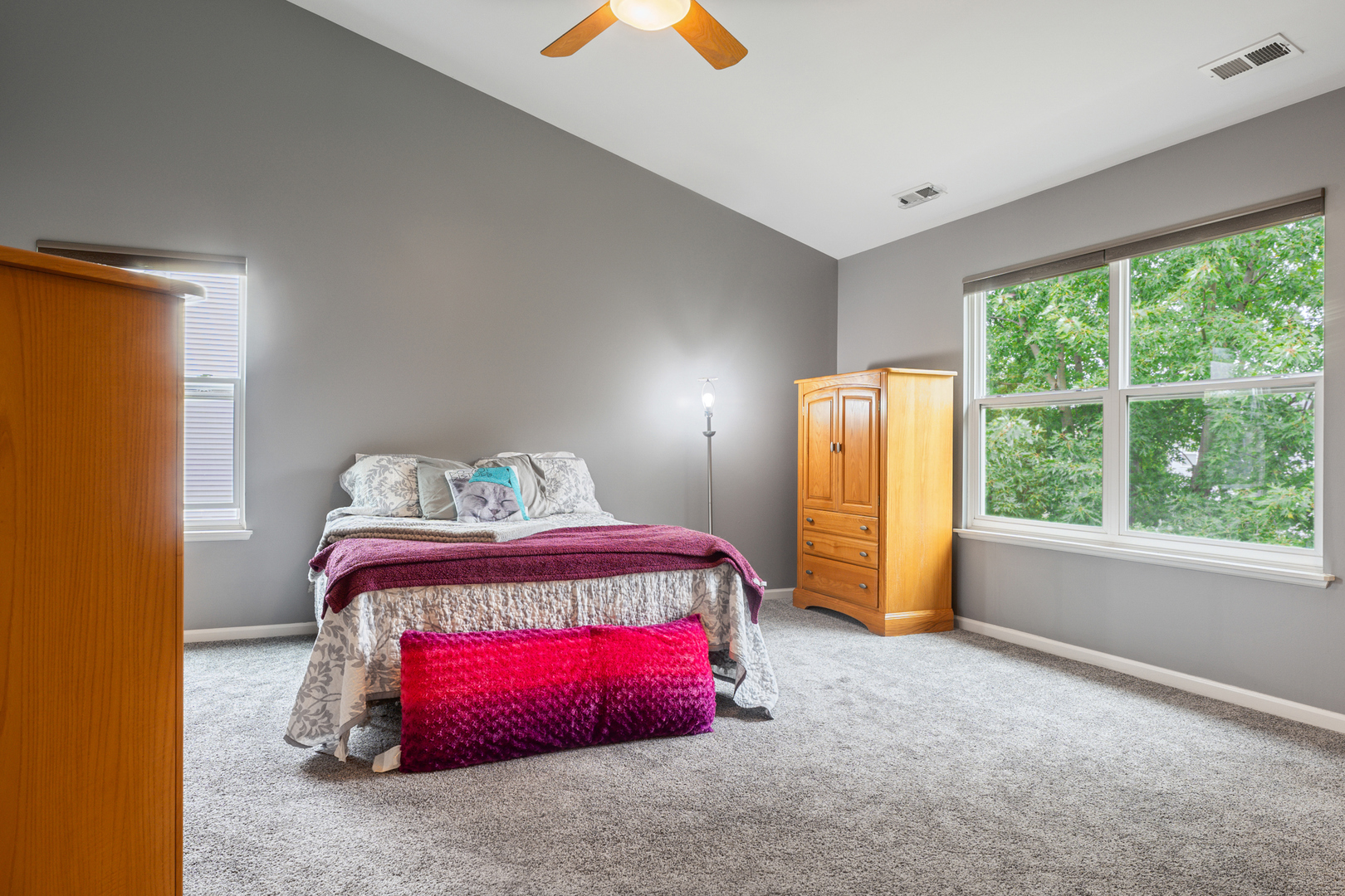 2425 Sir Barton Lane Property Photo 16