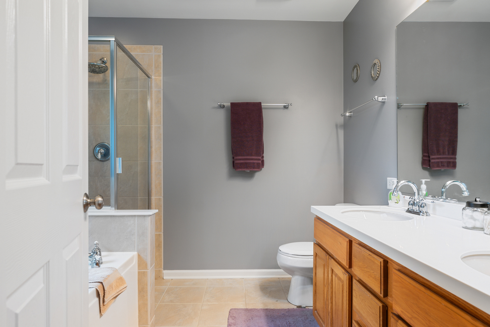 2425 Sir Barton Lane Property Photo 17