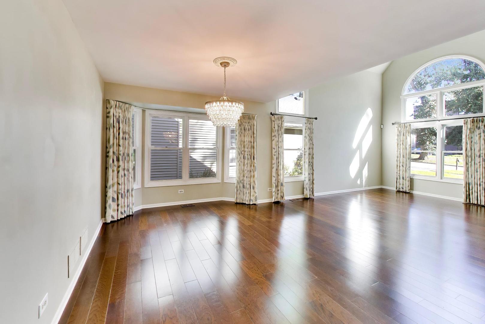250 Knoll Street Property Photo 9