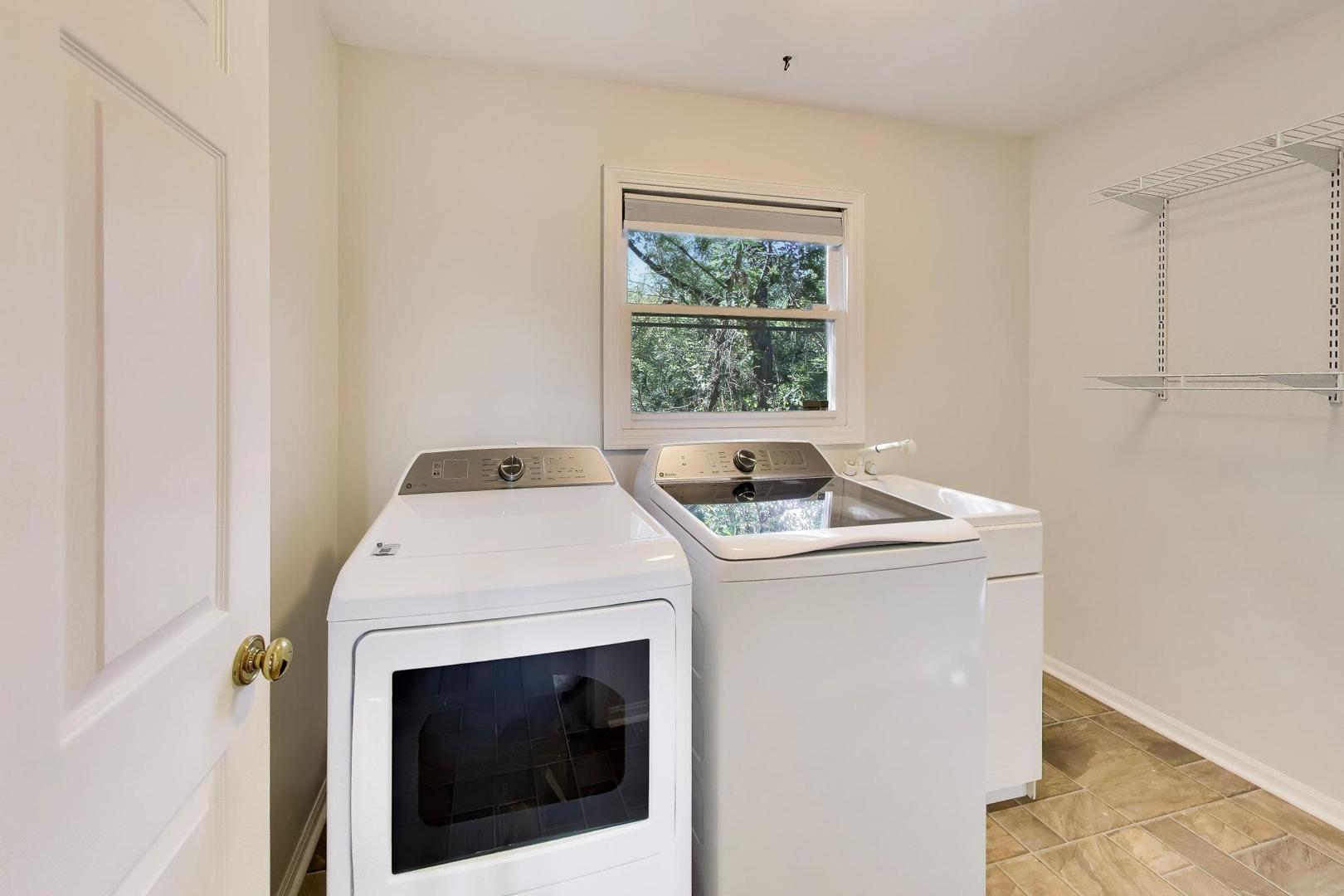 250 Knoll Street Property Photo 19