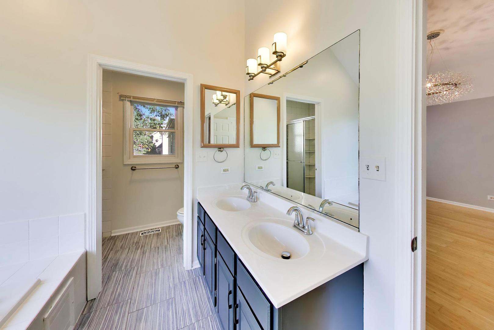 250 Knoll Street Property Photo 25