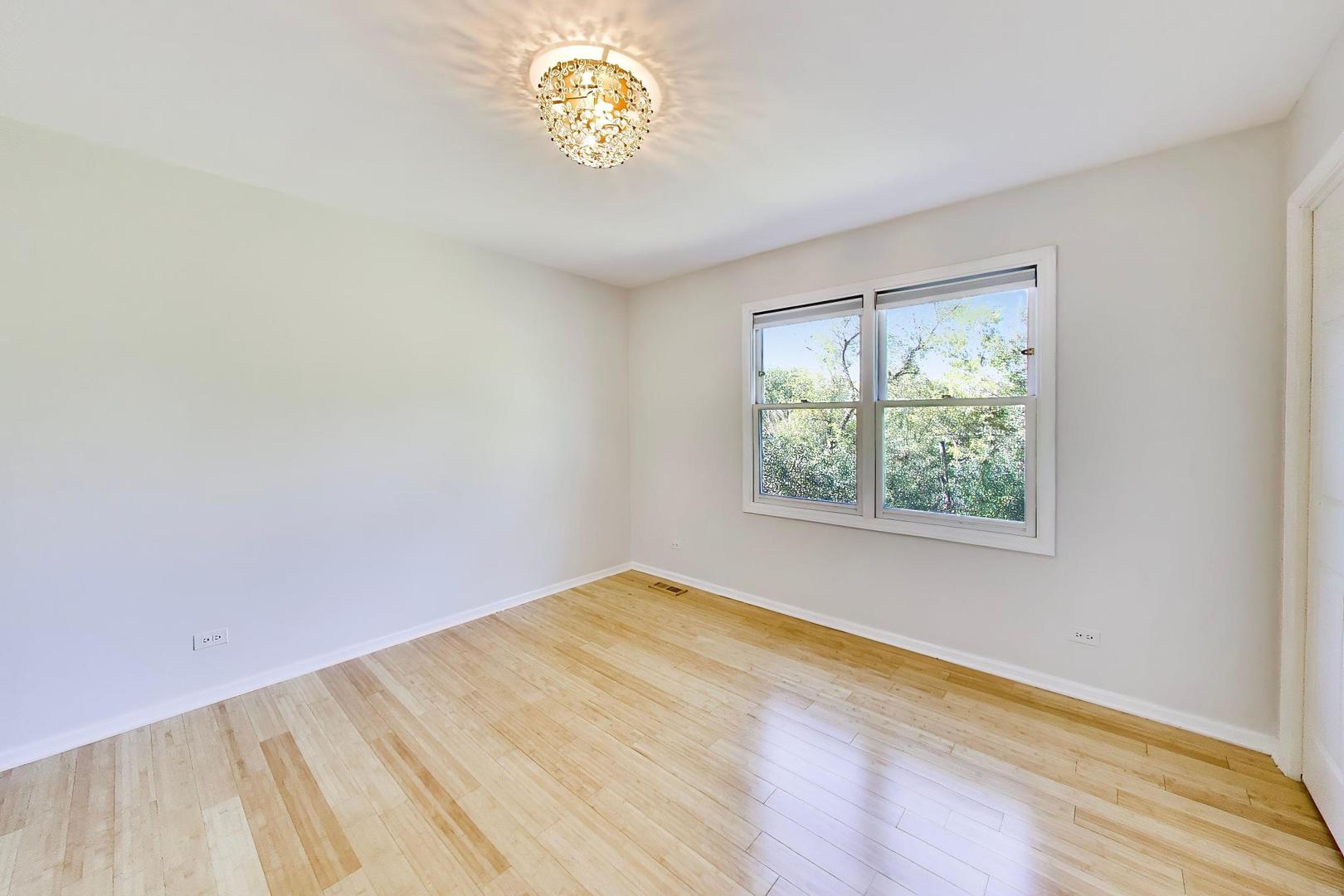 250 Knoll Street Property Photo 27