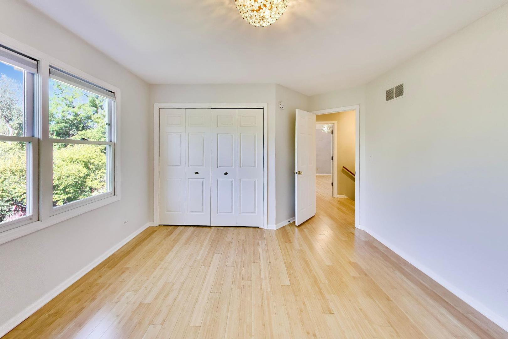 250 Knoll Street Property Photo 28