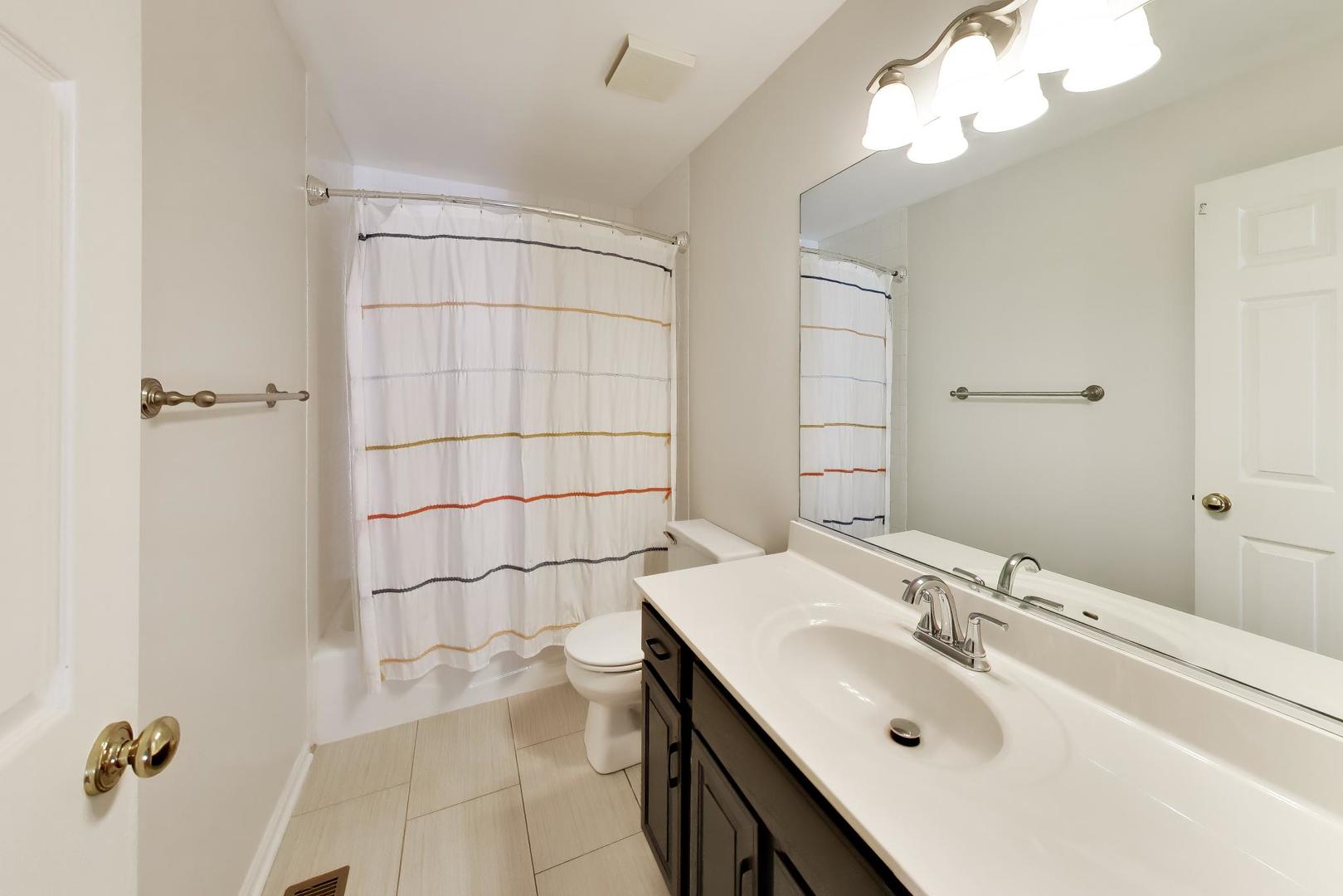 250 Knoll Street Property Photo 33
