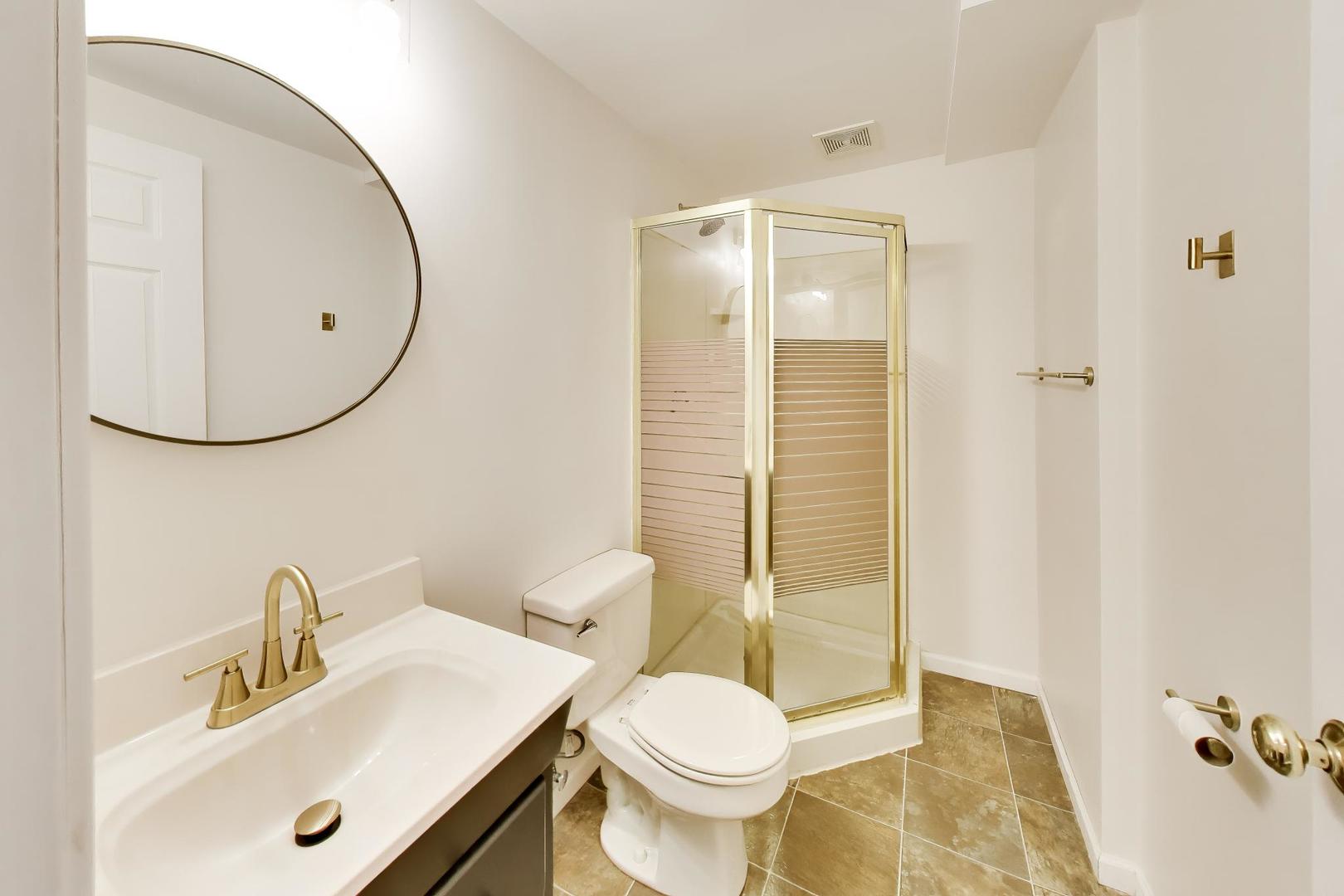 250 Knoll Street Property Photo 38