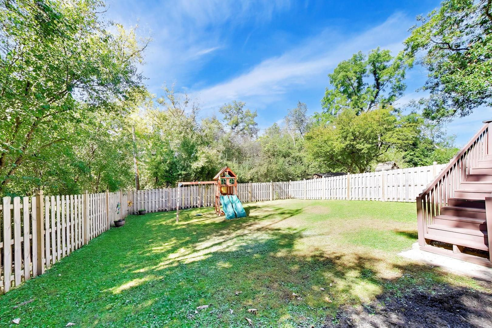 250 Knoll Street Property Photo 45