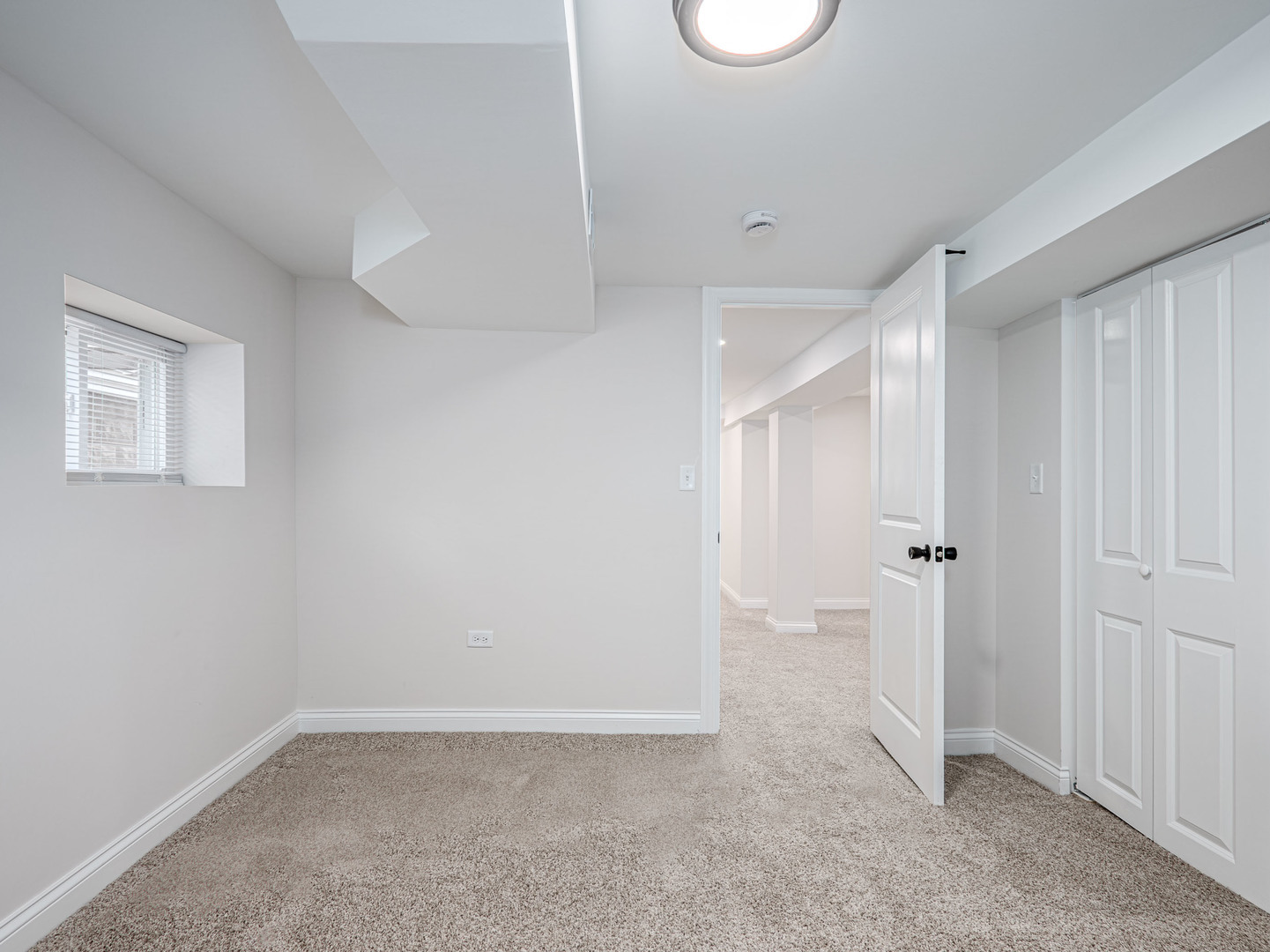 25 E 117th Place Property Photo 16