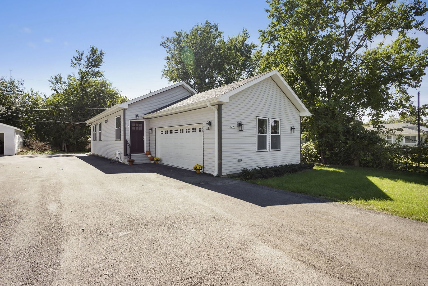302 Hughes Avenue Property Photo 1