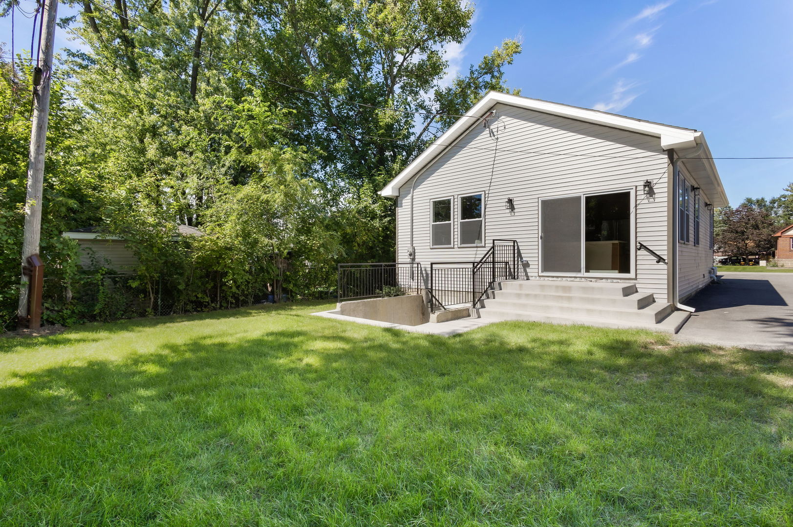 302 Hughes Avenue Property Photo 10