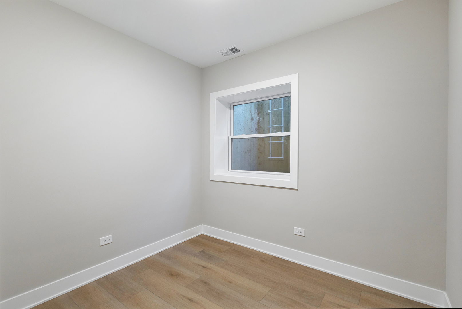 302 Hughes Avenue Property Photo 11