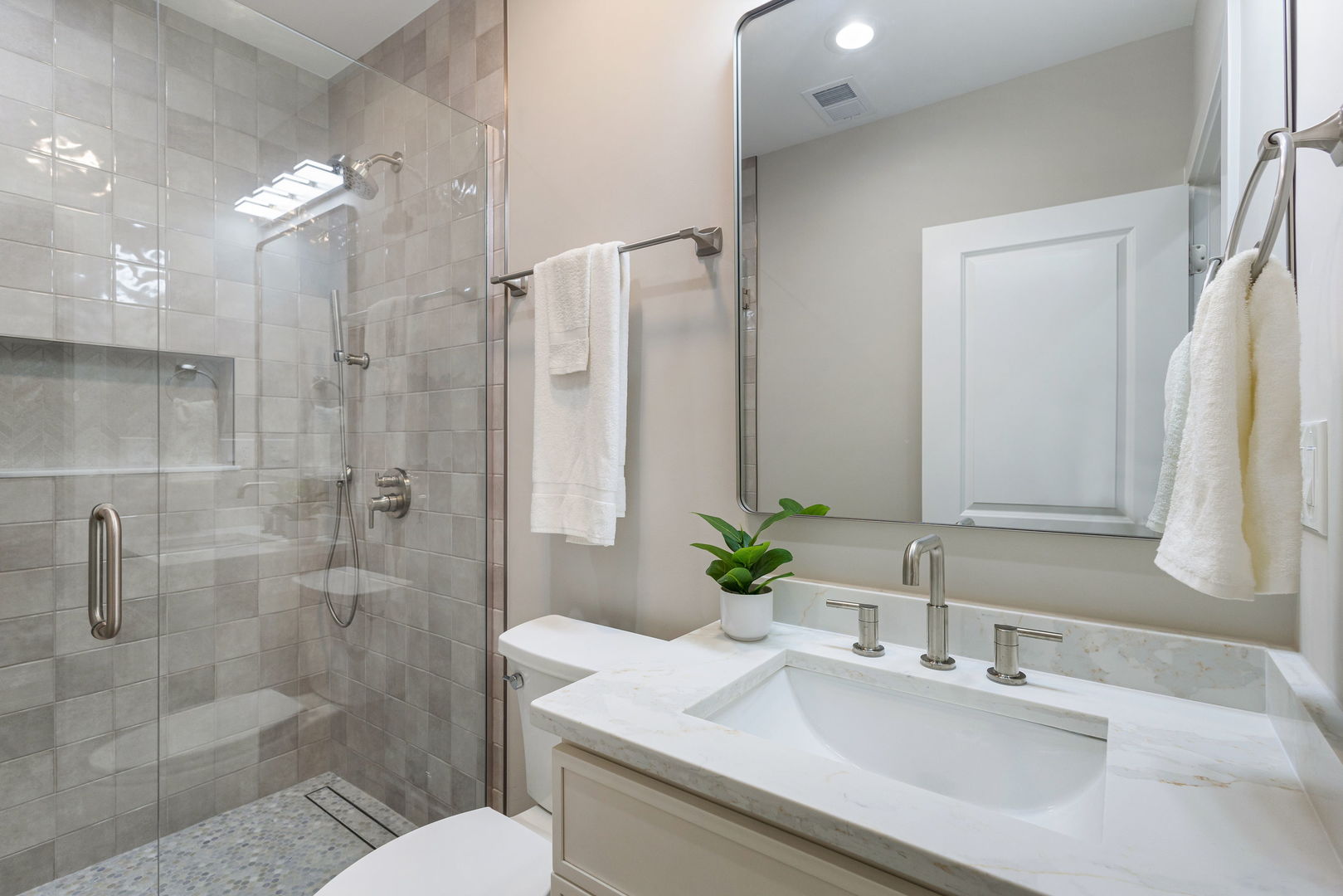 302 Hughes Avenue Property Photo 12