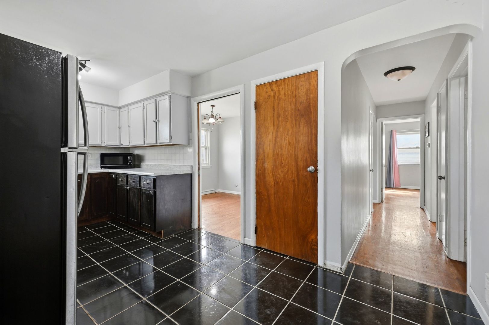 9810 S Loomis Street Property Photo 14