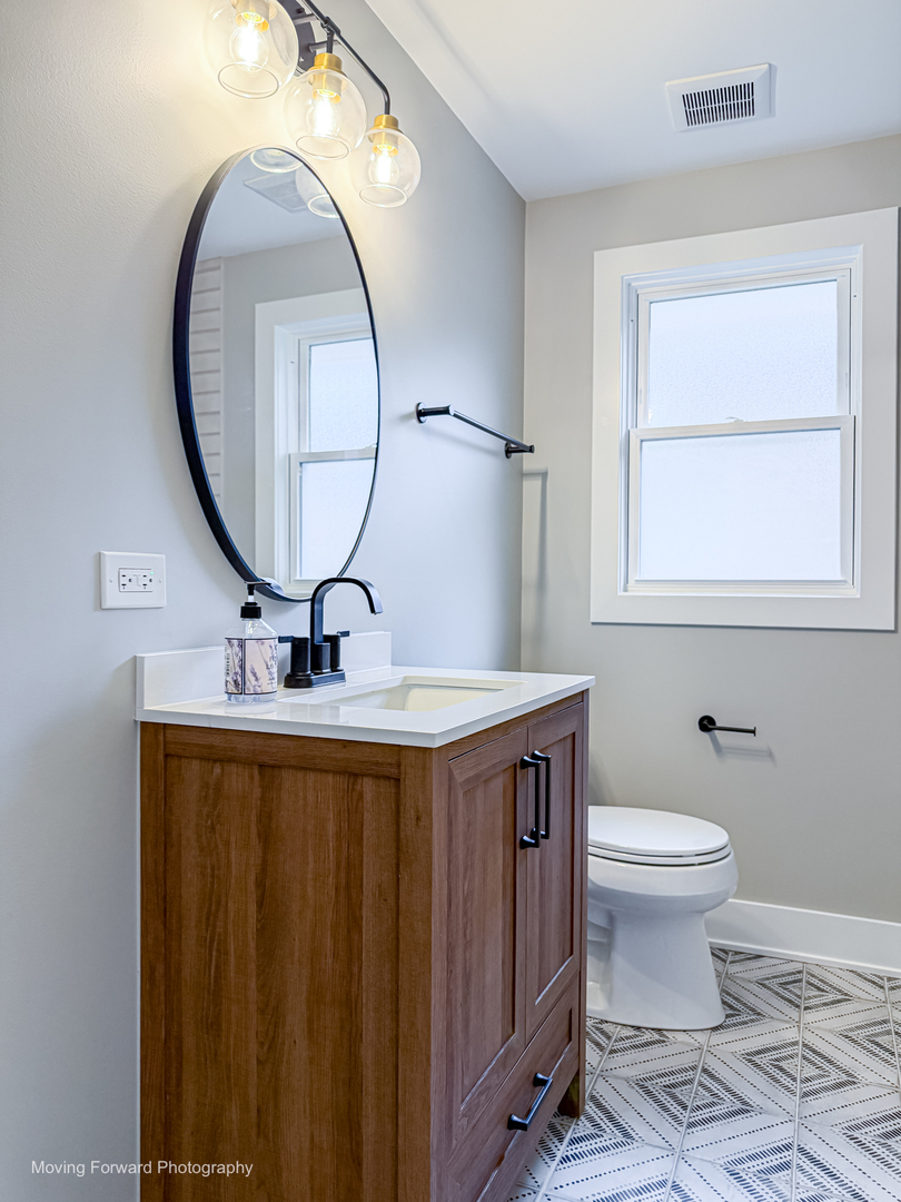 725 Hull Avenue Property Photo 6