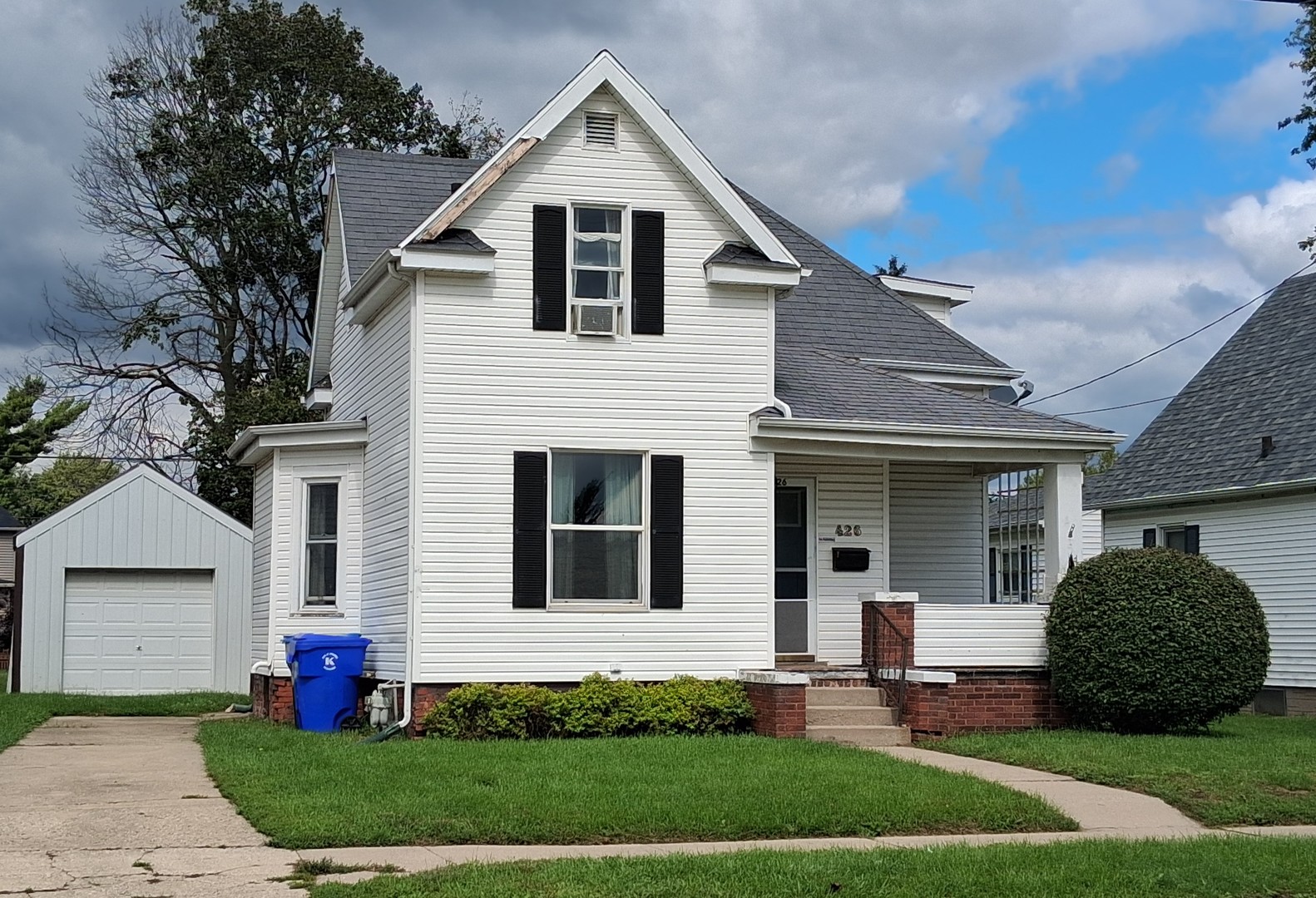 426 Pine Street Property Photo 2