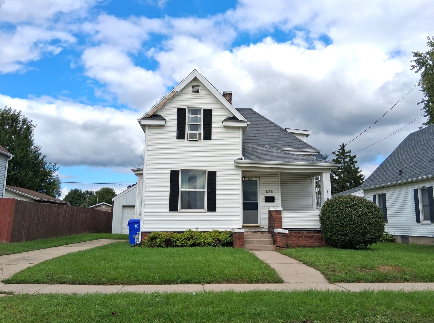 426 Pine Street Property Photo 4