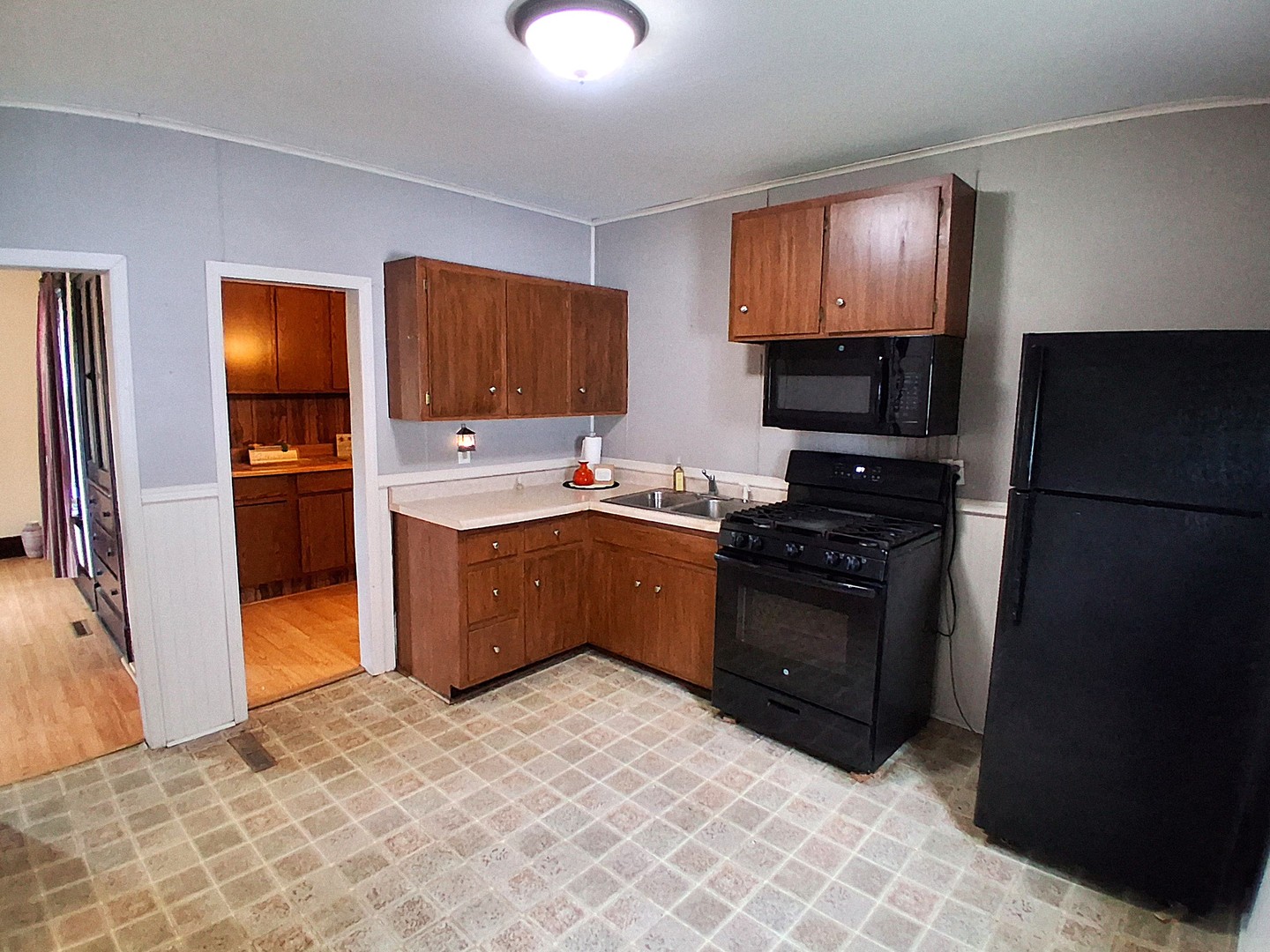 426 Pine Street Property Photo 17
