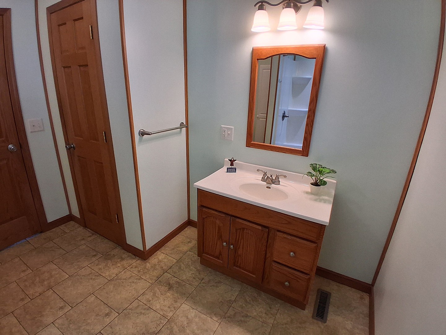 426 Pine Street Property Photo 30