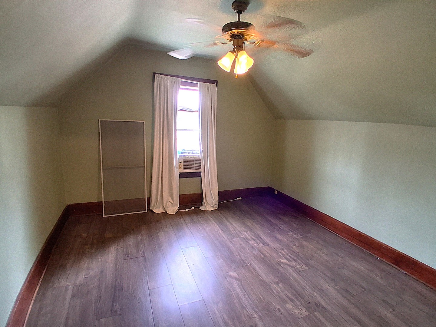 426 Pine Street Property Photo 34