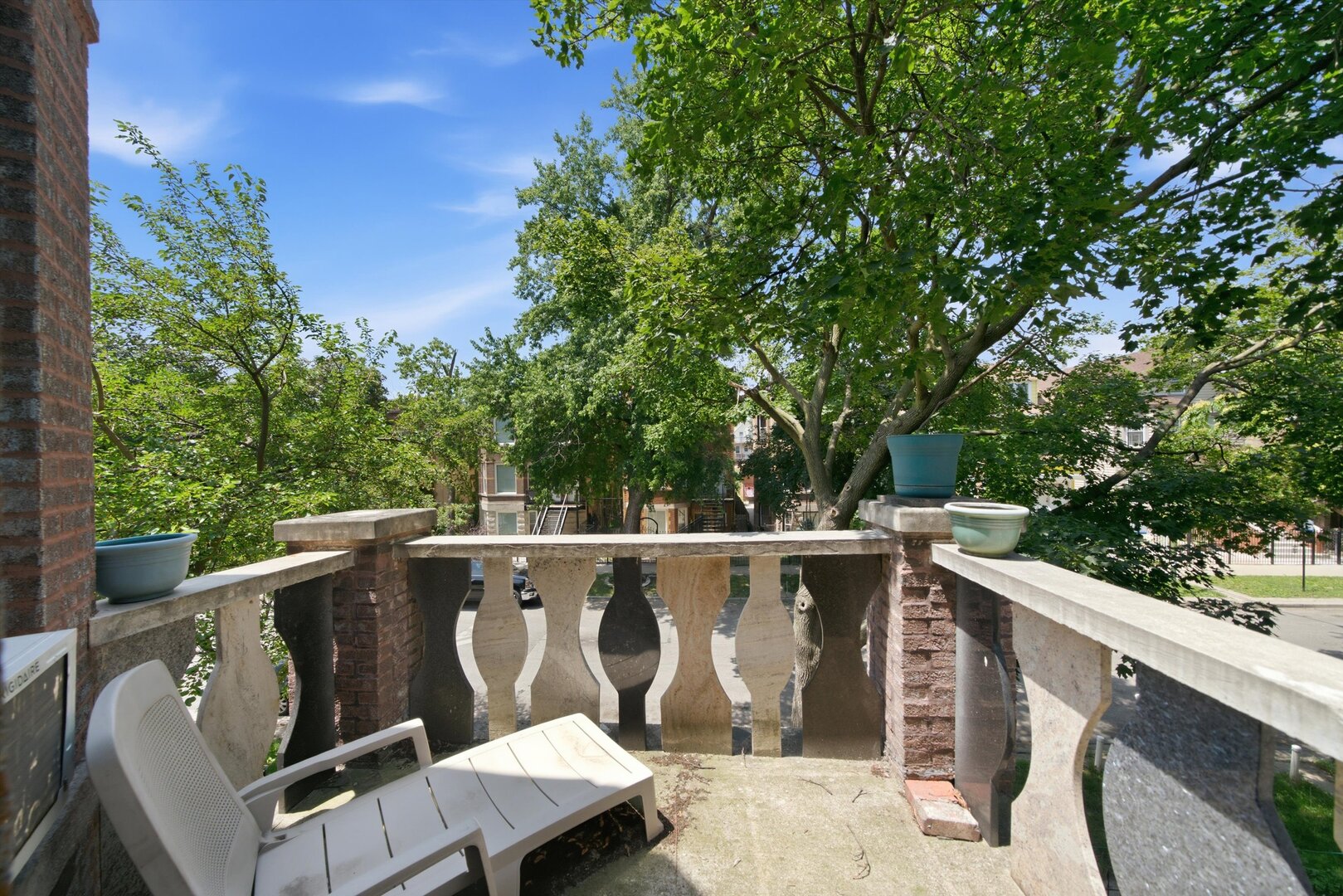 1925 N Keystone Avenue Property Photo 15