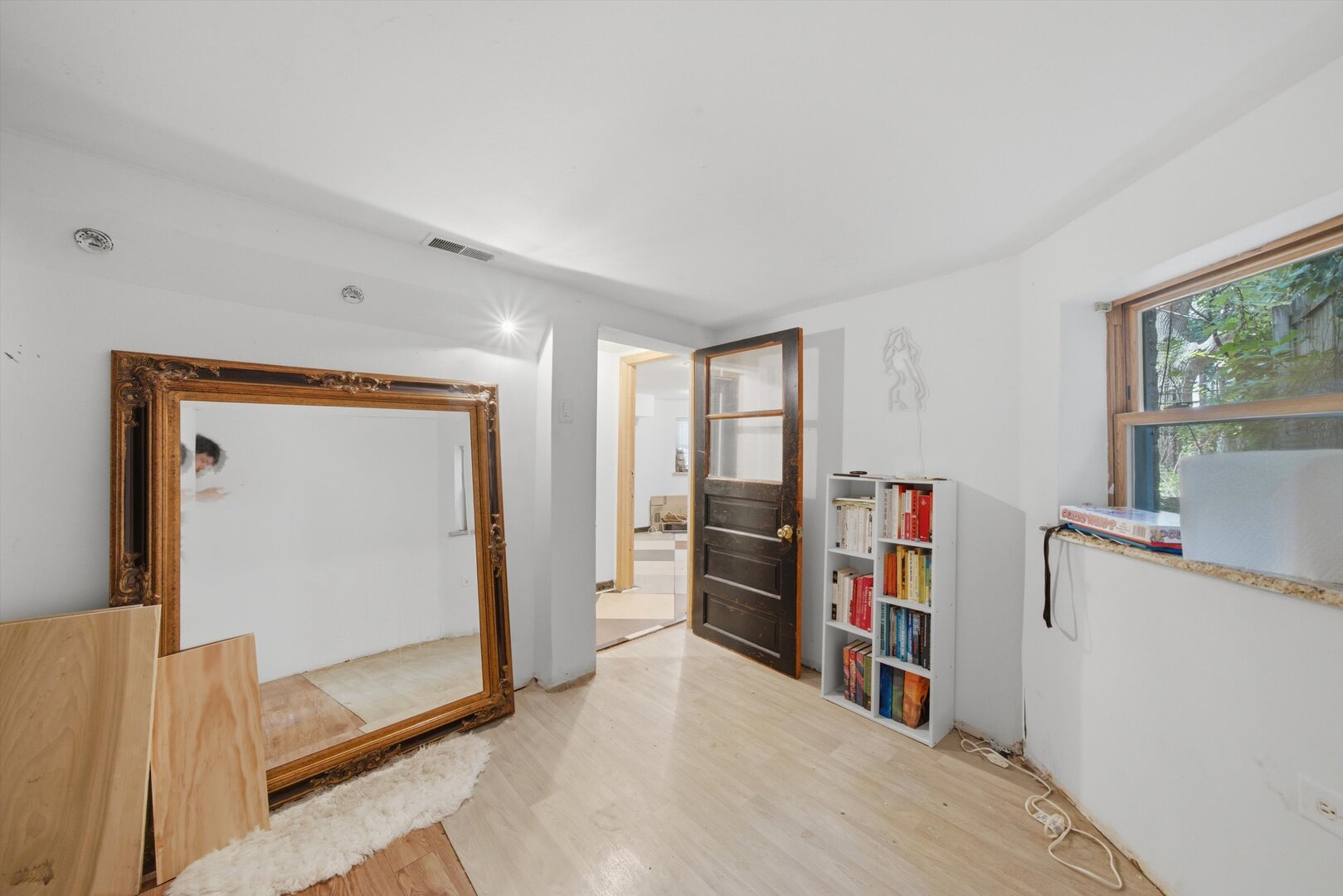 1925 N Keystone Avenue Property Photo 32