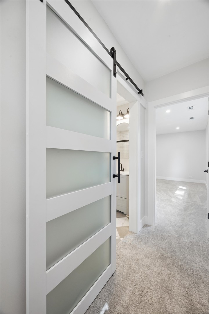 1425 Stonegate Road Property Photo 24
