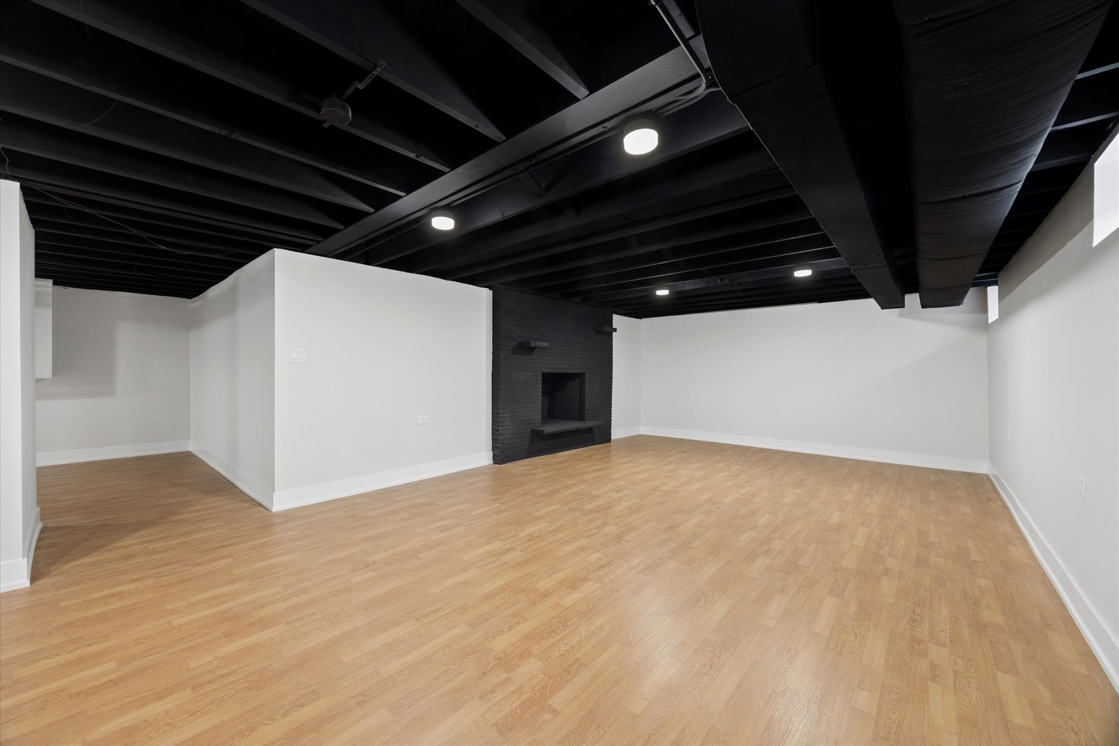 1425 Stonegate Road Property Photo 27