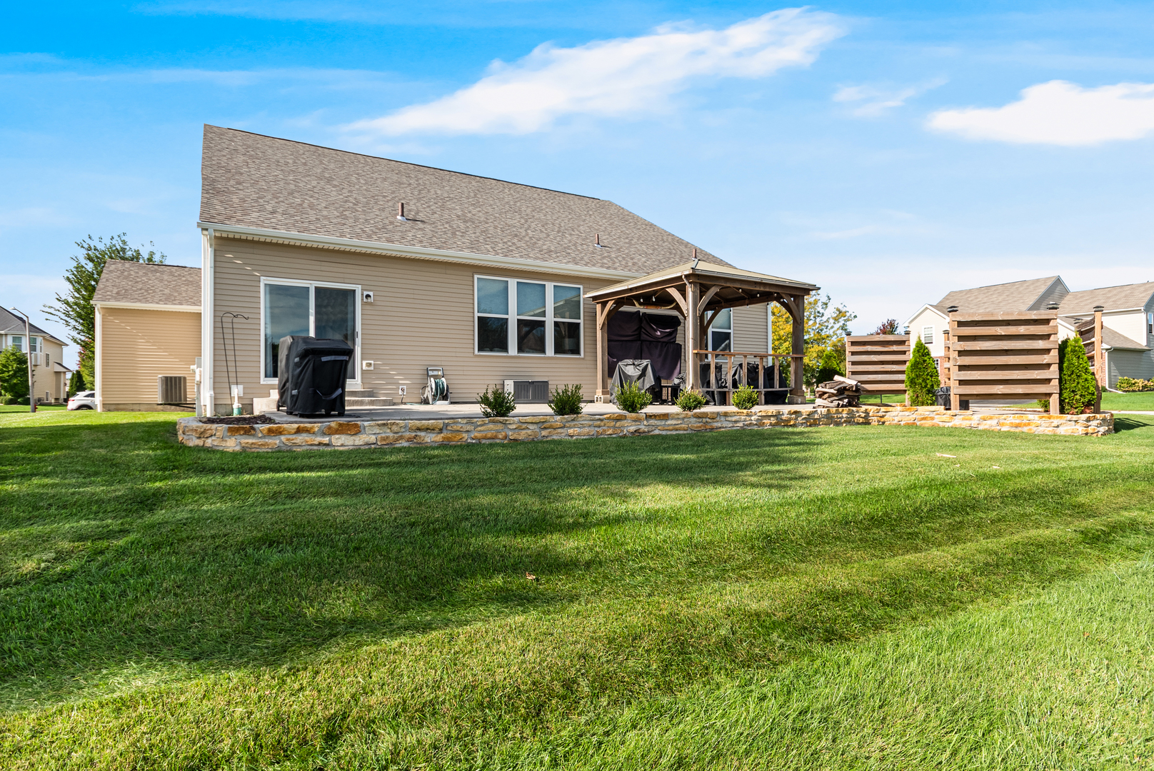 24952 Thornberry Drive Property Photo 28