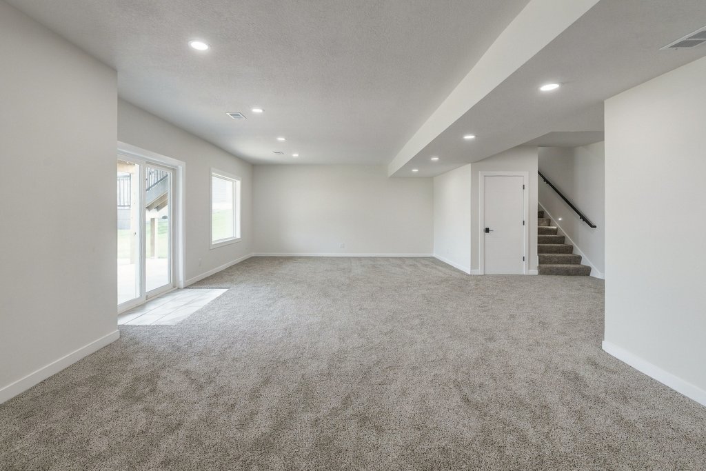 6589 Blackbird Lane Property Photo 47