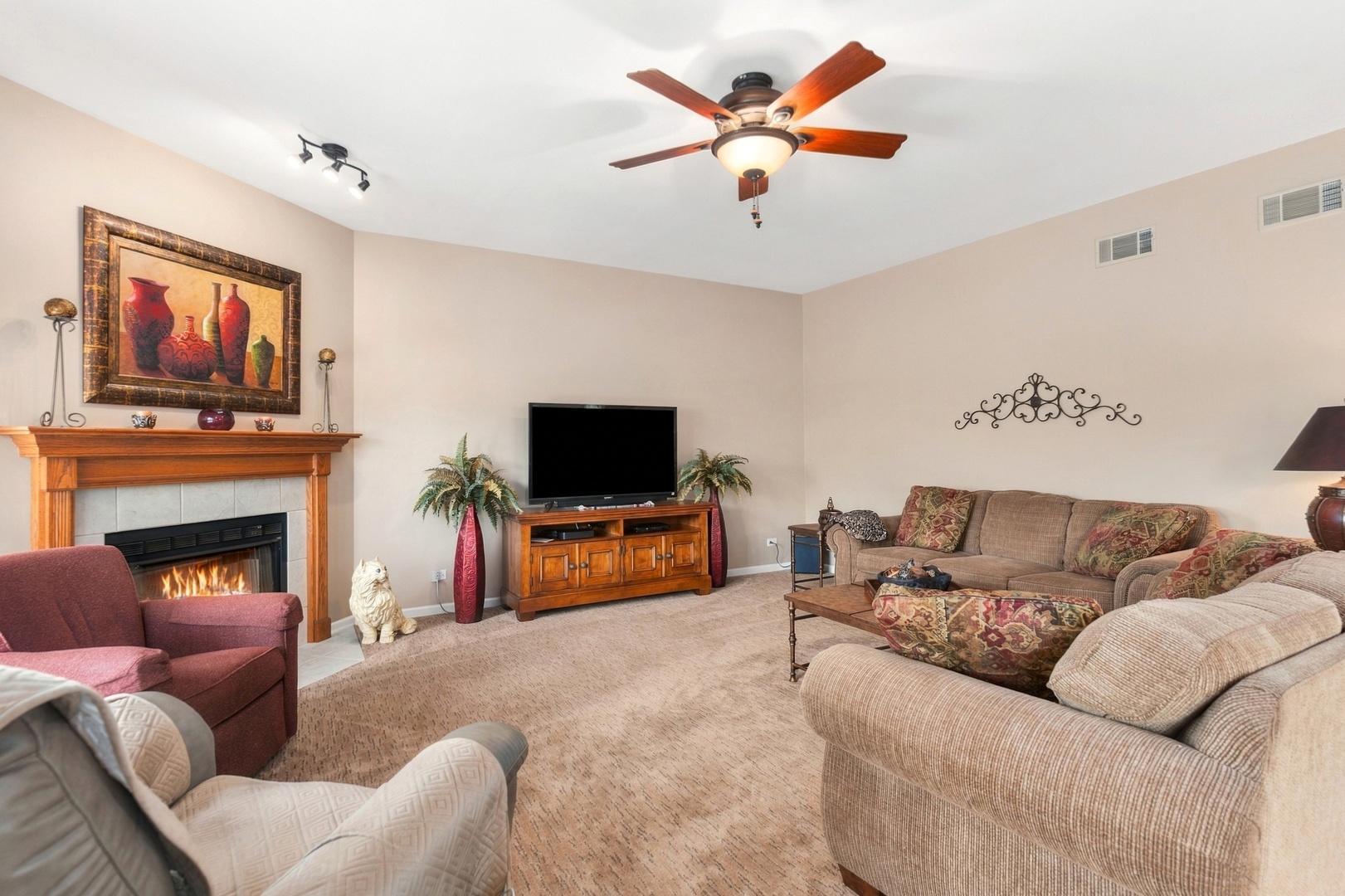 781 Arrowhead Drive Property Photo 18