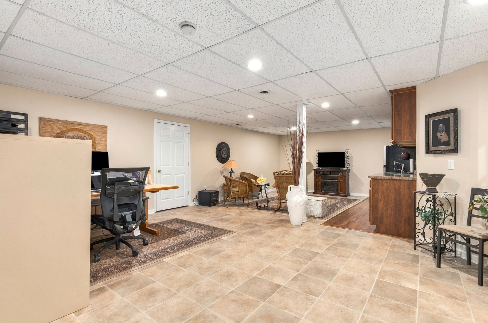 781 Arrowhead Drive Property Photo 37