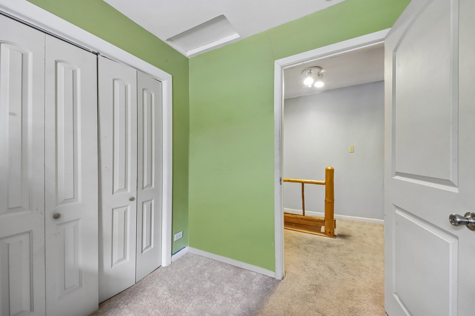 213 Edgemont Street Property Photo 19