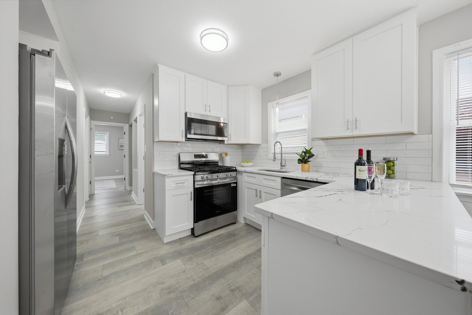 8231 S Wentworth Avenue Property Photo 10