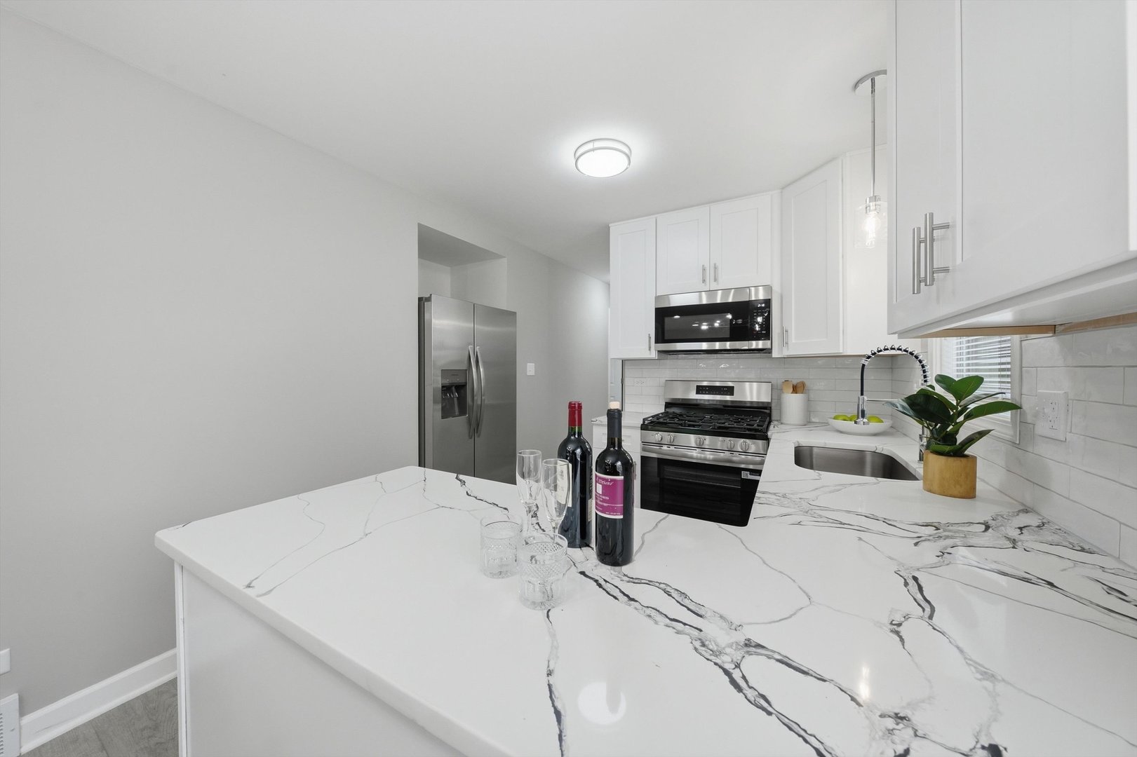 8231 S Wentworth Avenue Property Photo 13