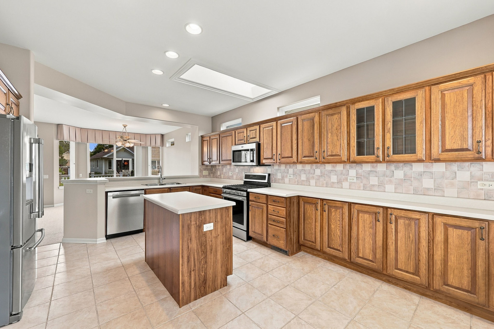 12996 Wisconsin Circle Property Photo 4